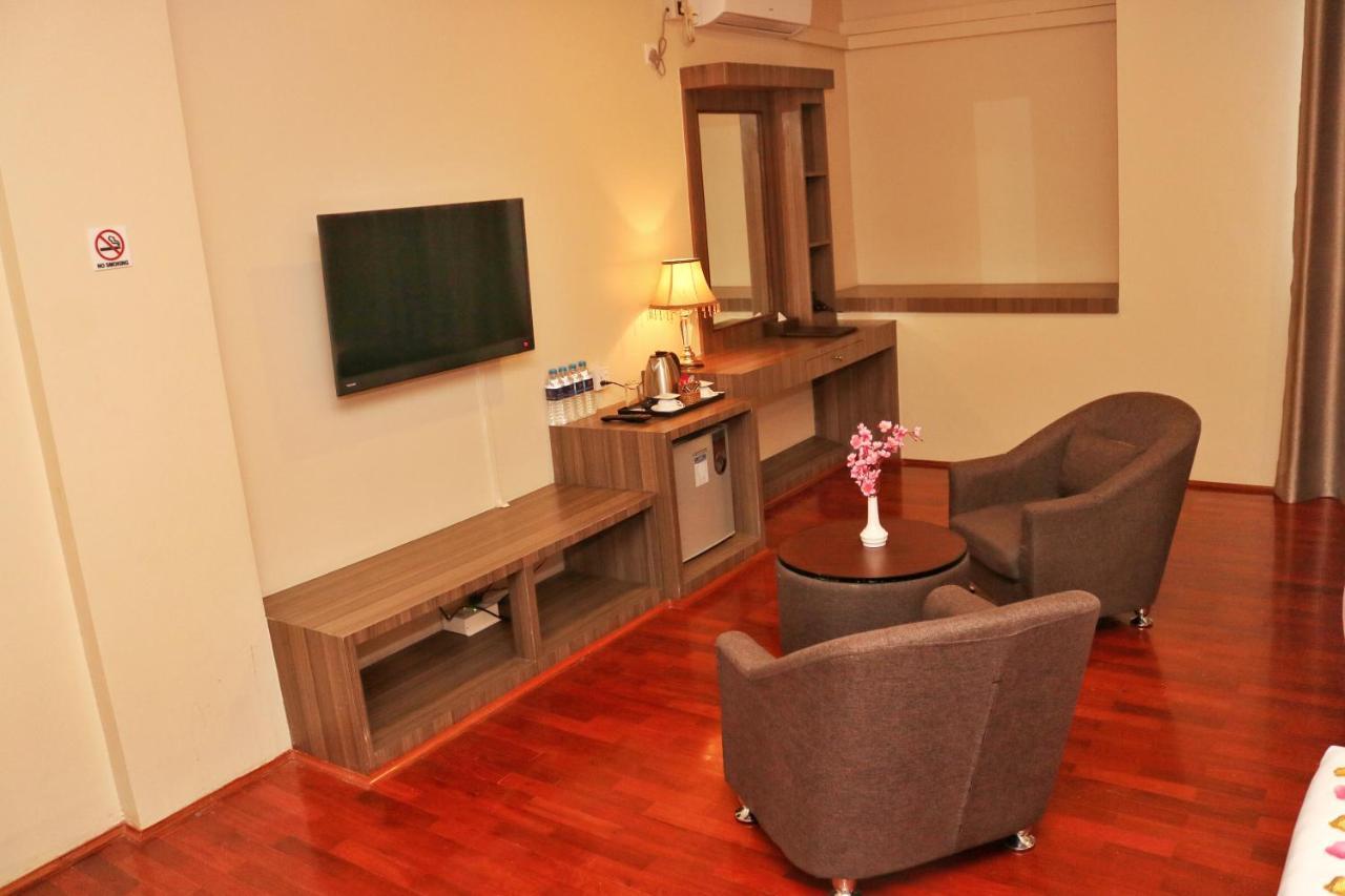 Hotel Htein Thar Taunggyi Luaran gambar